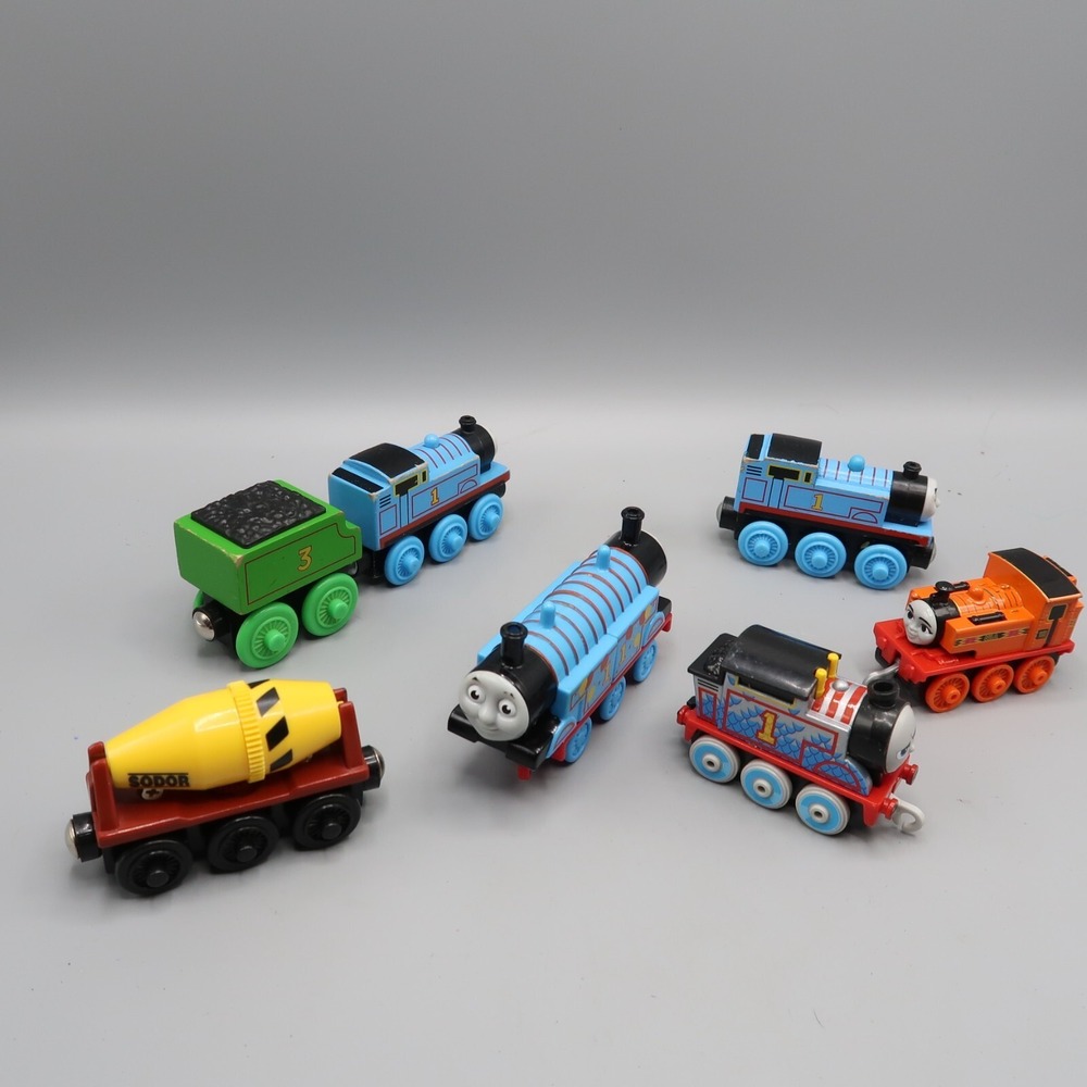 Thomas and Friends Sodor Cement Mixer Thomas Henry Tender Lot of cars